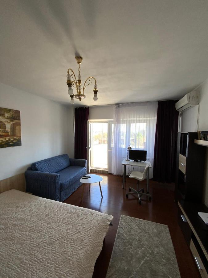 Le Garcon De Adi-Cosy,Quiet,Spatious Studio Bucarest Exterior foto